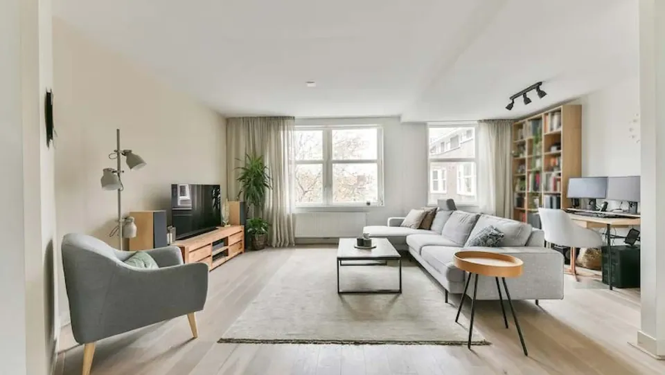 AG 9ine: interior living, photo 2 of 12
