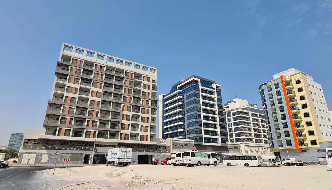 Elemental 22: exterior, photo 1 of 2