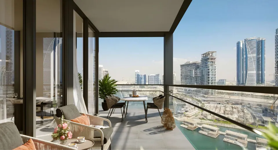 The Crestmark: interior living, photo 3 of 12