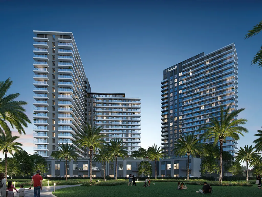 Greenside Residence: exterior, photo 2 of 10