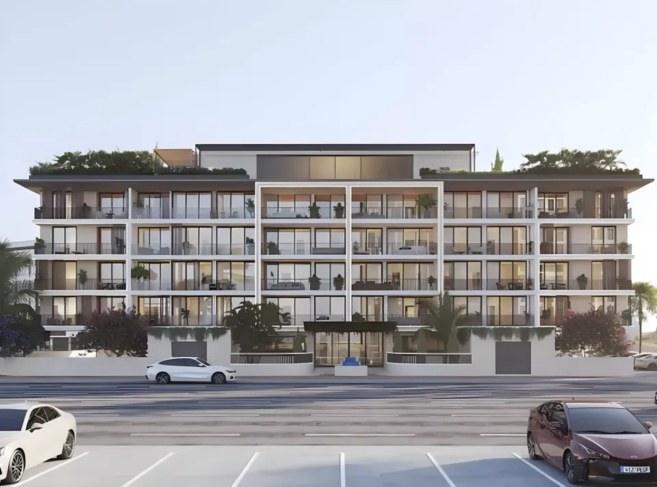 Views VII by Golden Woods: exterior, photo 2 of 11