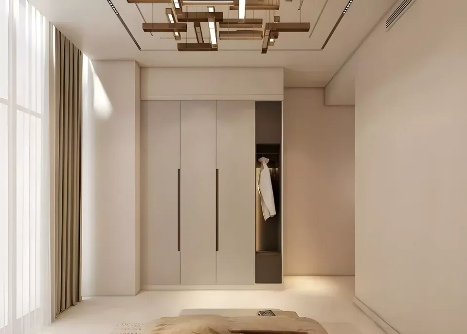 Kingdom Gate: interior bedroom, photo 5 of 10