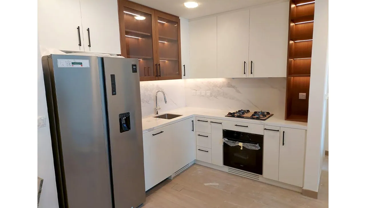 Ayala on the Park: interior living, photo 9 of 12