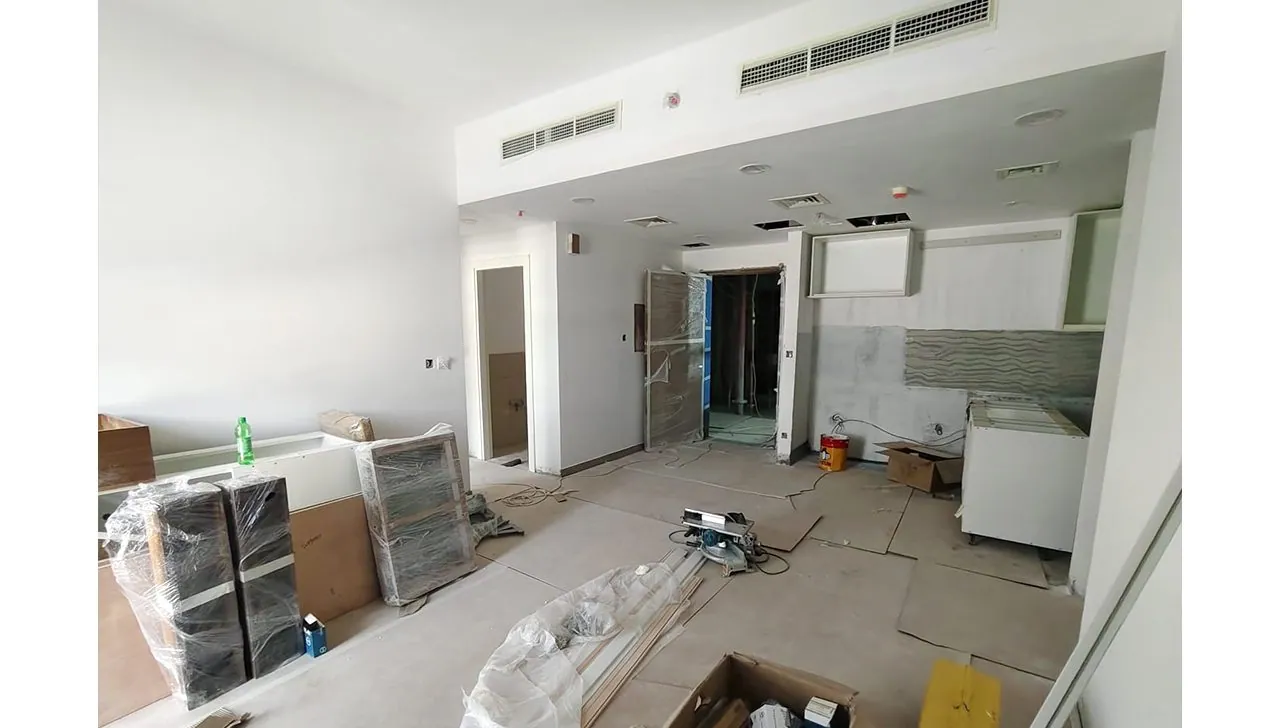 Grove on the Park: interior living, photo 4 of 12