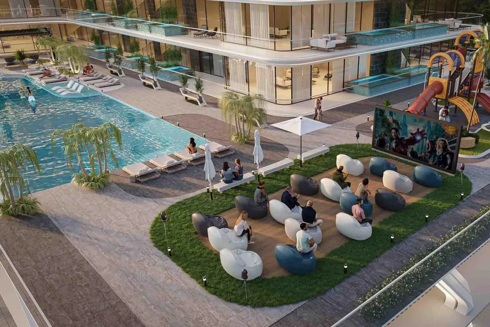 SAMANA Golf Views, Sports City & Motor City